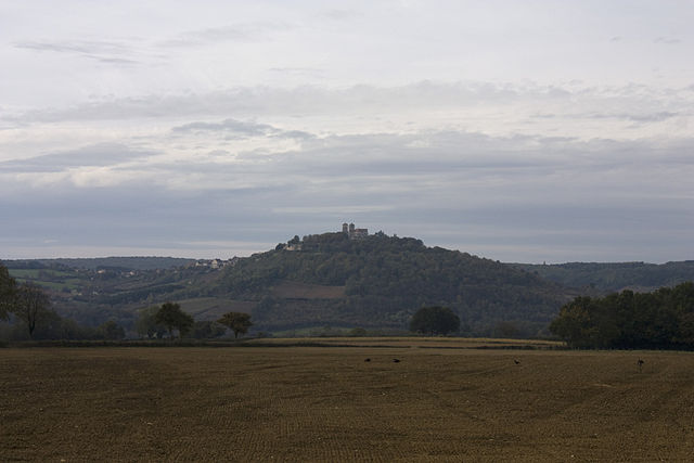 La basilique et la colline